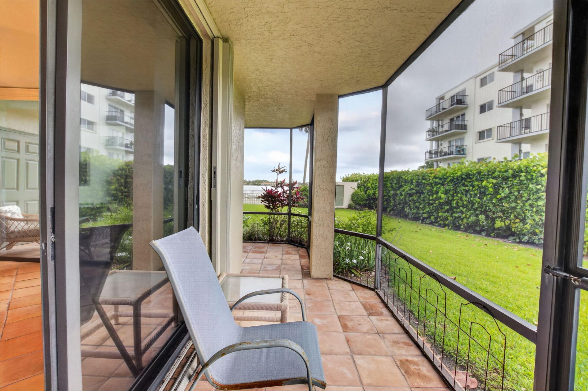 1202 S Lake Drive, Unit 105, Lantana, FL 33462 Photo