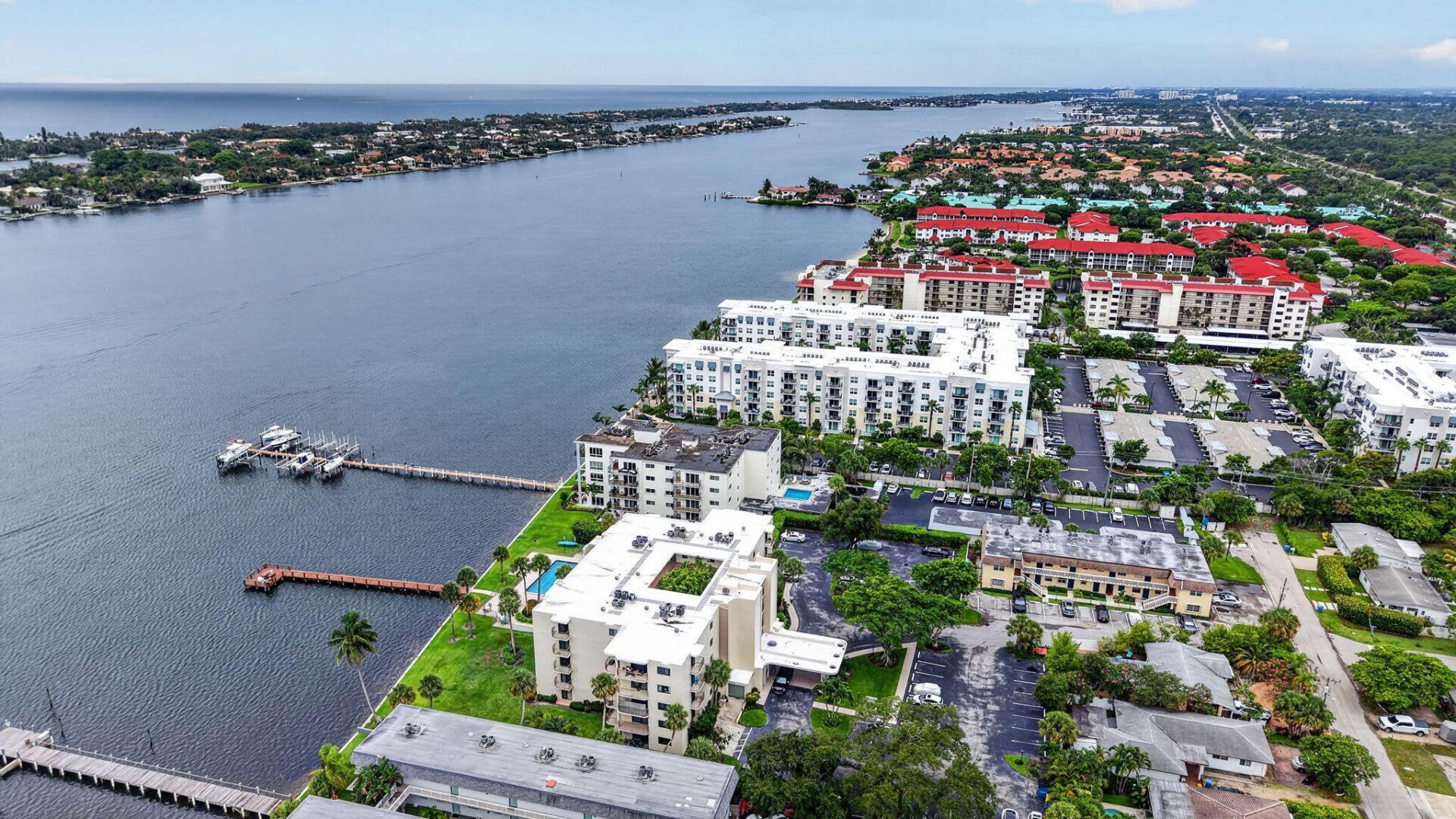1202 S Lake Drive, Unit 105, Lantana, FL 33462 Photo