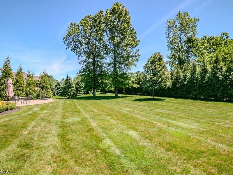 6300 Ox Ridge Trail, Highland Heights, OH 44143 Photo 6