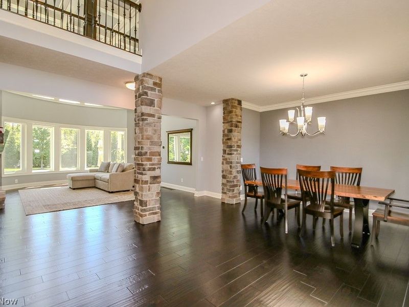 6300 Ox Ridge Trail, Highland Heights, OH 44143 Photo 9