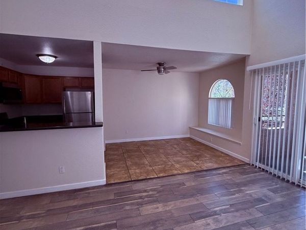 9325 W Desert Inn Road, Unit 260, Las Vegas, NV 89117