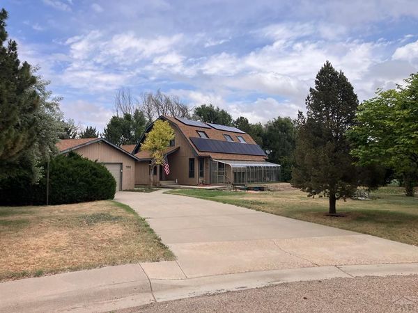 700 Lois Lane, Rocky Ford, CO 81067