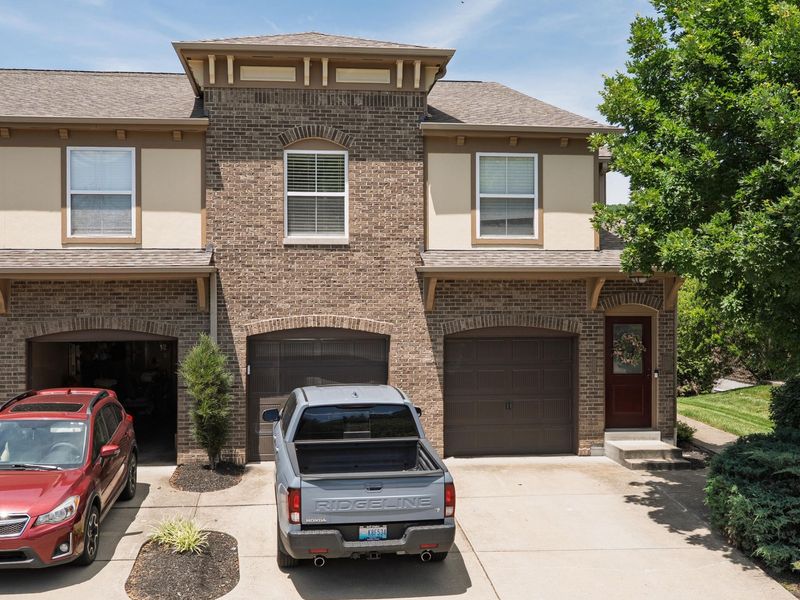 2205 Rolling Hills Drive, Fort Wright, KY 41017 Photo 1