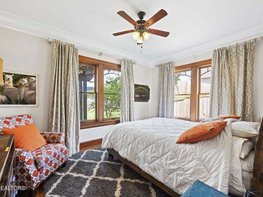 Property Image 28