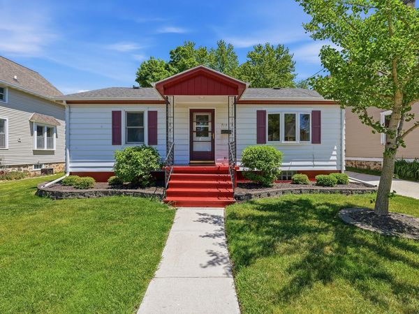 918 4th St, Kiel, WI 53042