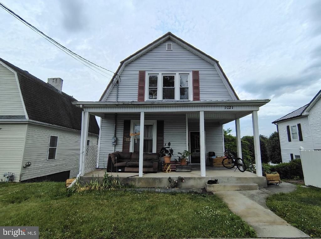 1021 Fairmount , Bristol, VA 24202 Main Photo