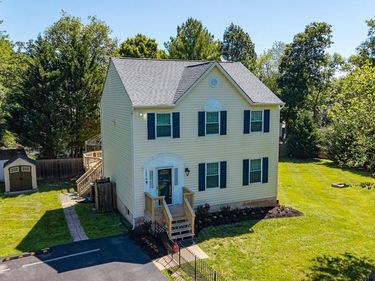 15218 SOVEREIGN PLACE, CHANTILLY, VA 20151
