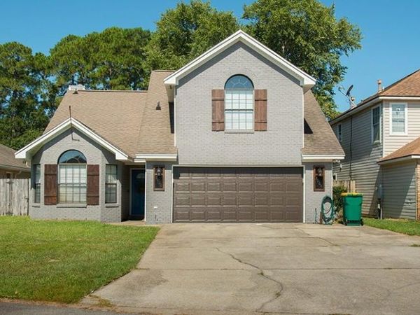 1066 Windmill Drive, Fort Walton Beach, FL 32547