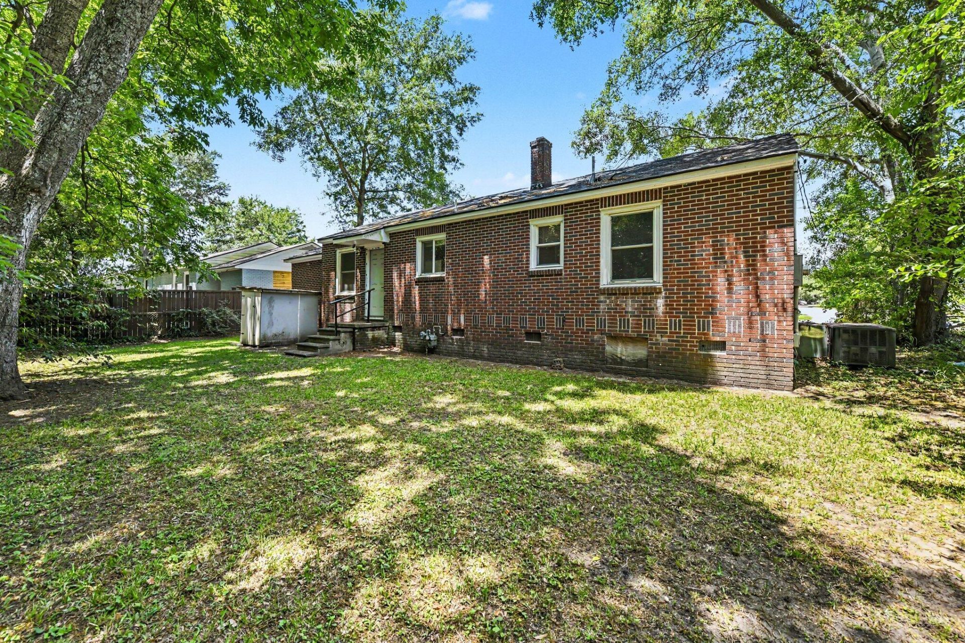 2755 Louise Drive Photo 22