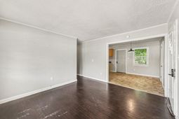 2755 Louise Drive photo 4