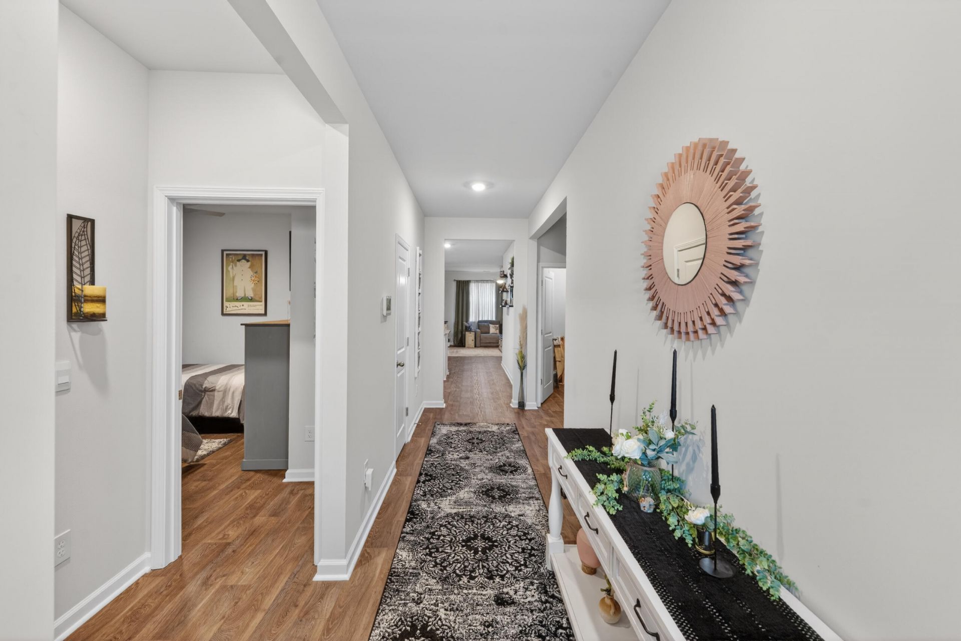 159 Carolina Groves Boulevard Photo 4