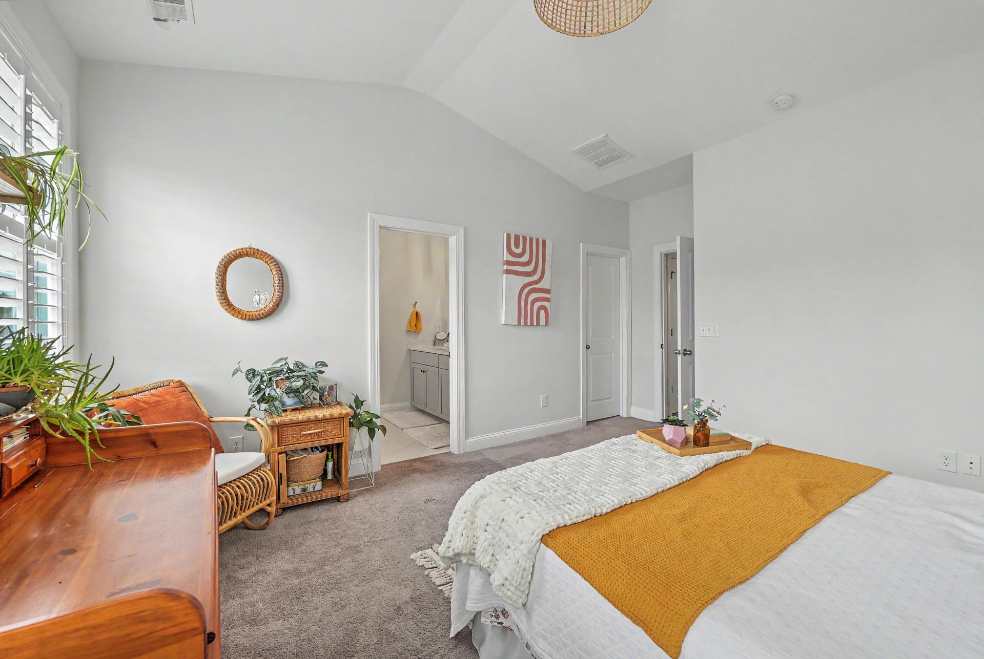 1603 Prince Edward Street Photo 23