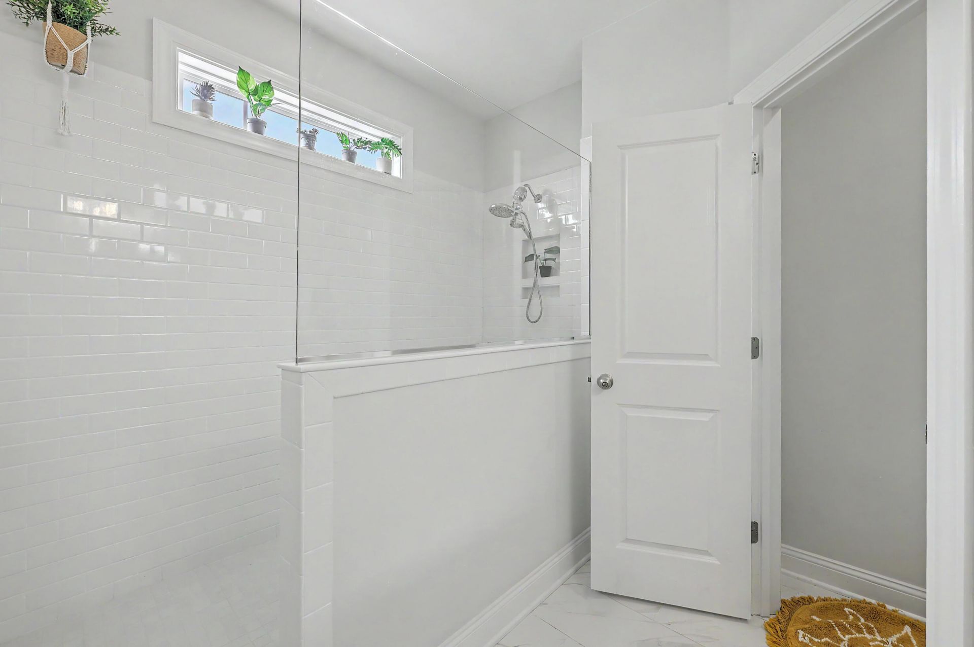 1603 Prince Edward Street Photo 25