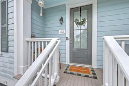 1603 Prince Edward Street photo 4