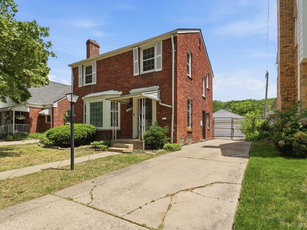 9076 Dawes Street, Detroit, MI 48204
