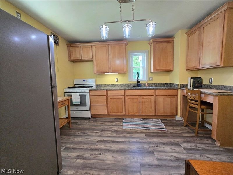 1404 Bryden Drive, Akron, OH 44313 Photo 6