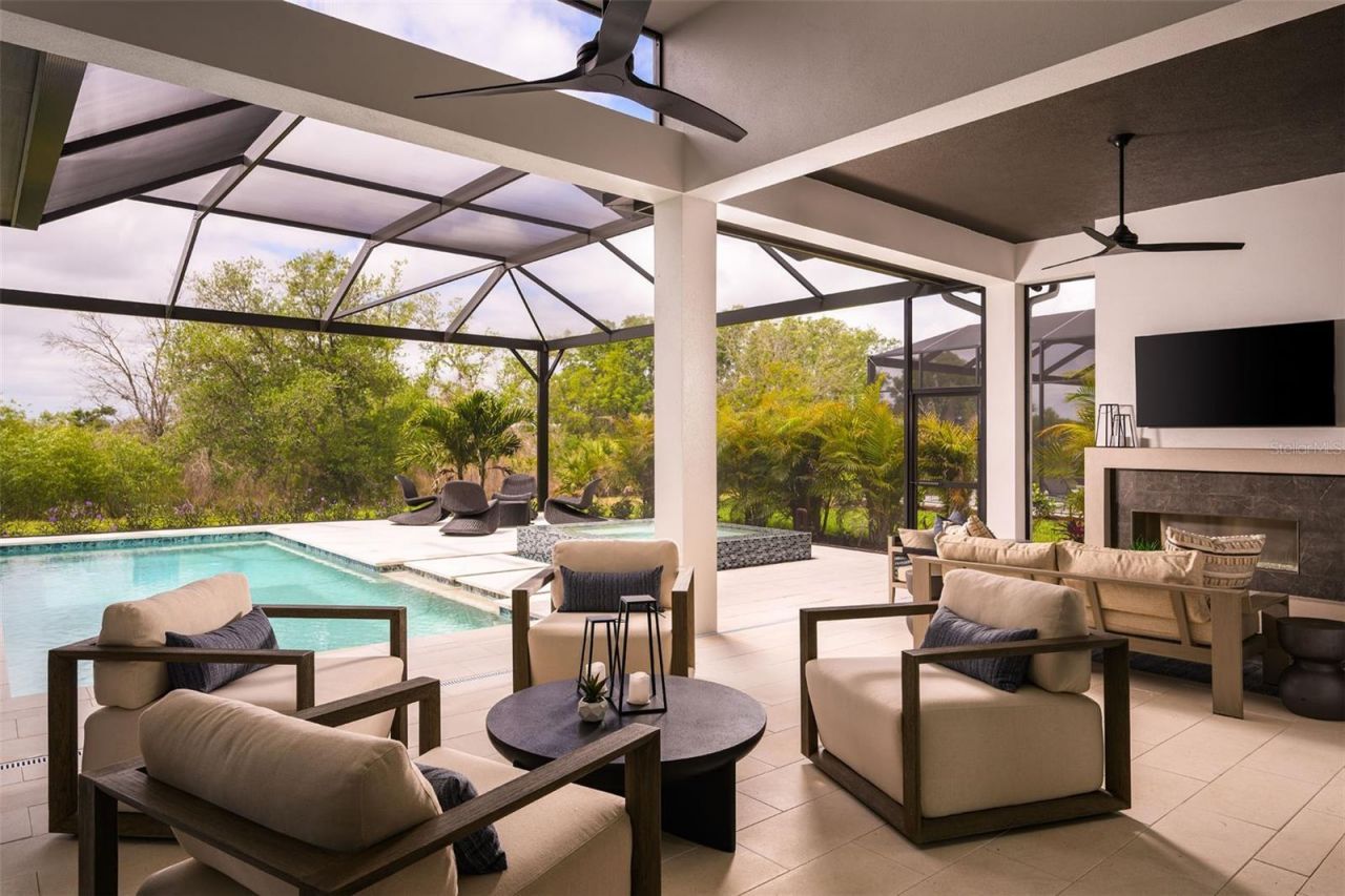 8613 Sandpoint Street, Sarasota, FL 34240 Photo