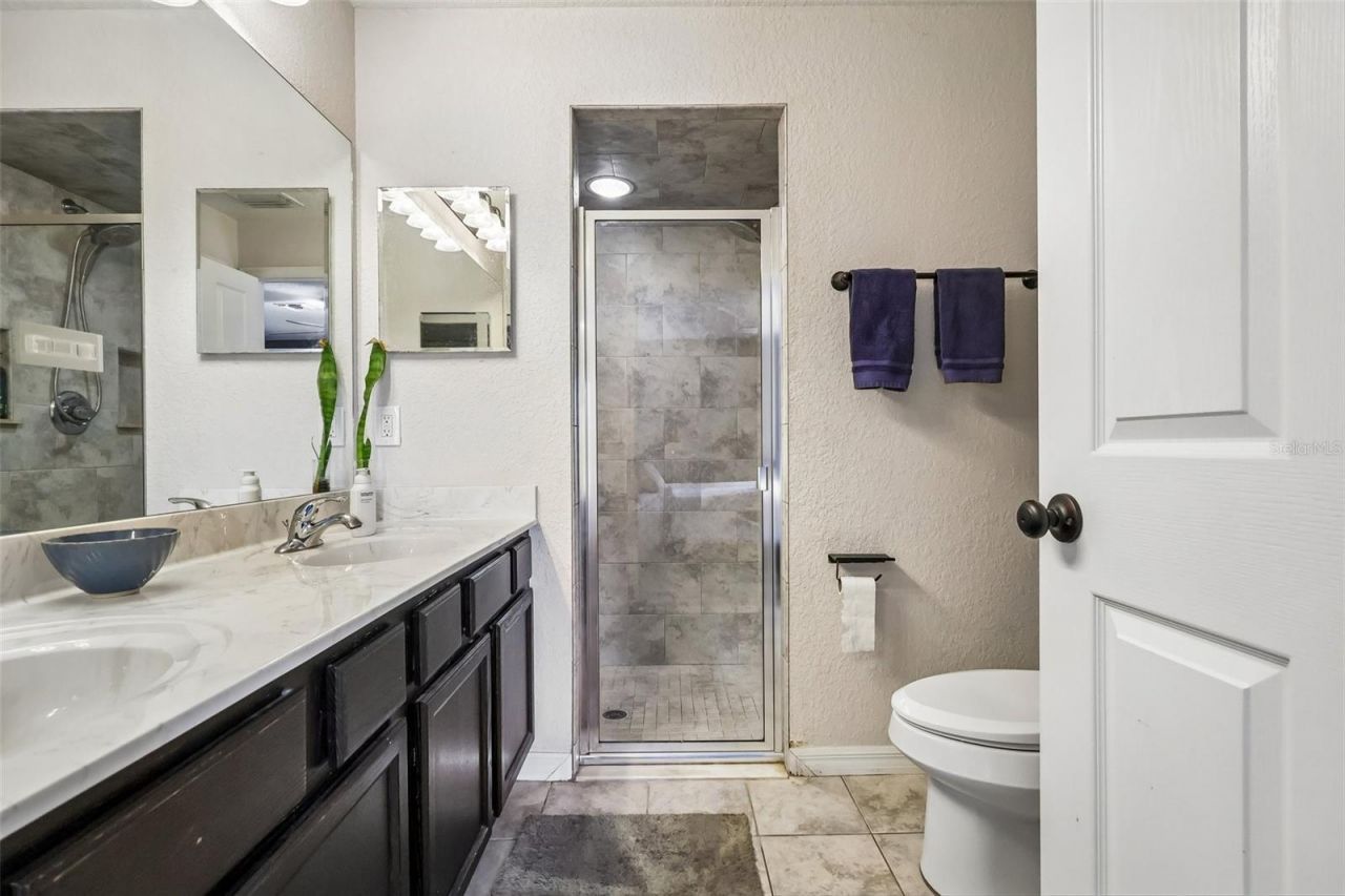 6401 E Warm Springs Avenue , Coleman, FL 33521 Photo