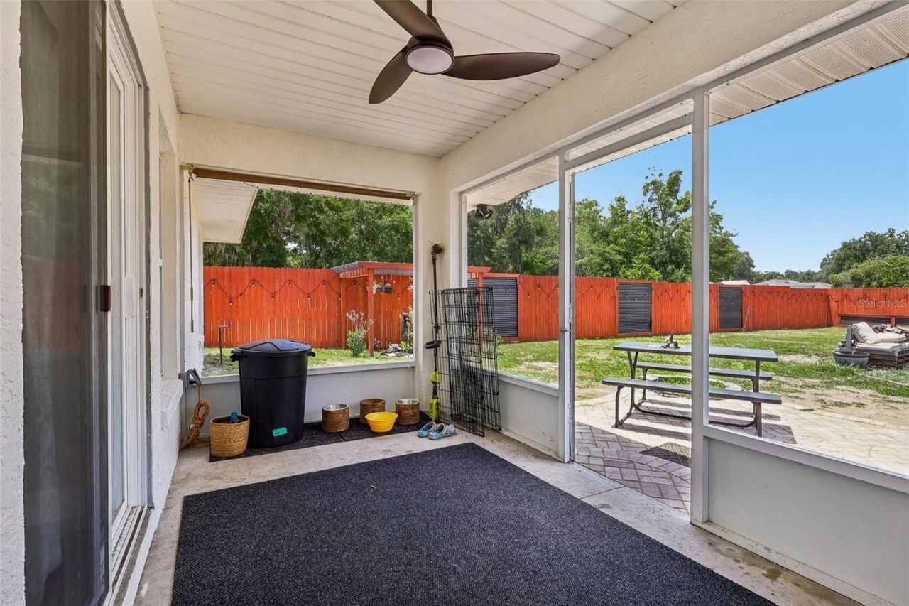 6401 E Warm Springs Avenue , Coleman, FL 33521 Photo