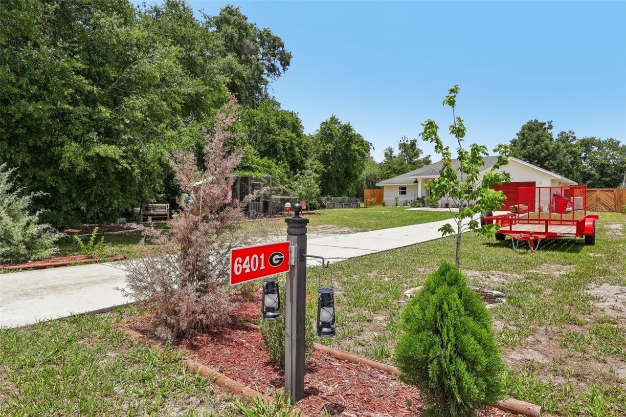 6401 E Warm Springs Avenue , Coleman, FL 33521 Photo
