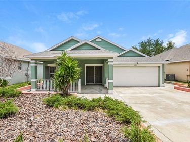 1221 LONGVILLE CIRCLE, TAVARES, FL 32778