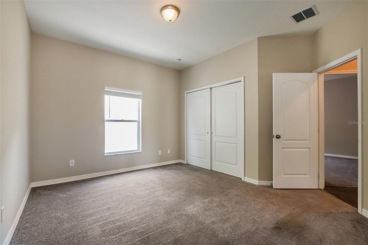 1221 Longville Circle, Tavares, FL 32778 Photo
