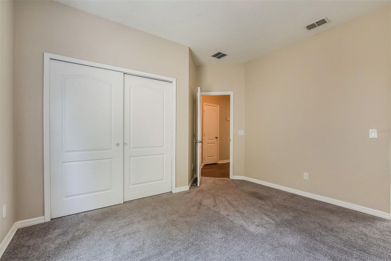 1221 Longville Circle, Tavares, FL 32778 Photo