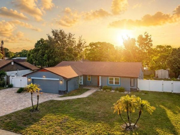 1055 PALOS VERDE DRIVE, ORLANDO, FL 32825