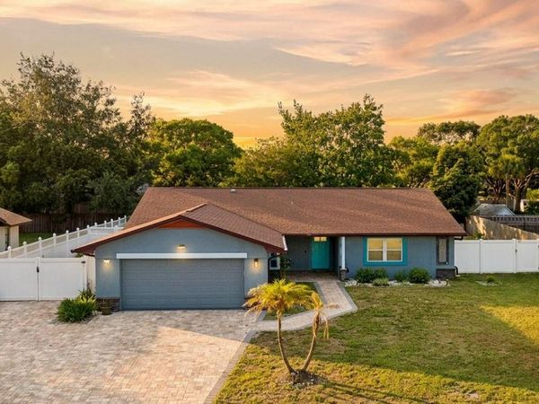 1055 PALOS VERDE DRIVE, ORLANDO, FL 32825
