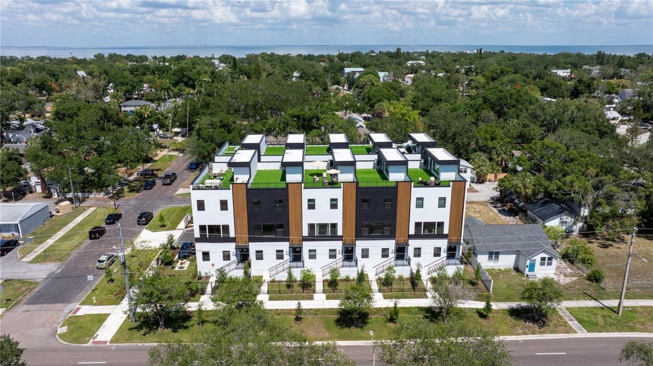 2104 4th Street S, Unit 3, Saint Petersburg, FL 33705 Photo
