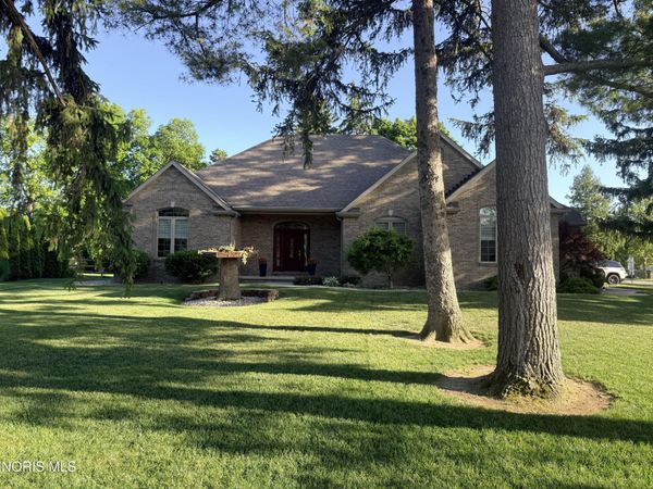 891 Elk Ridge Road , Northwood, OH 43619