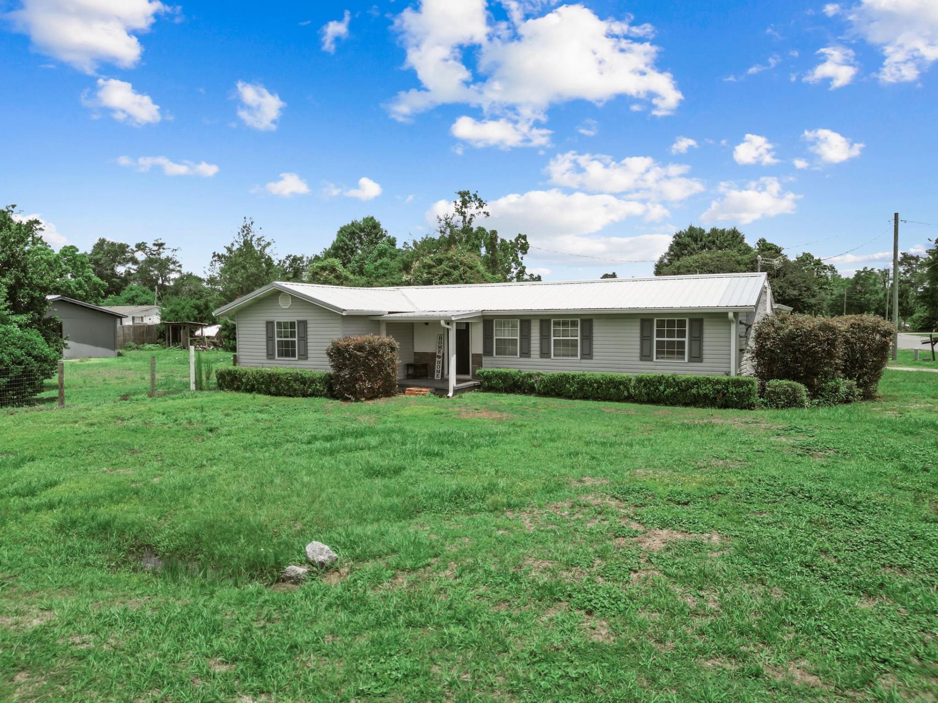 19044 NE Elijah Morris Road, Blountstown, FL 32424 Photo