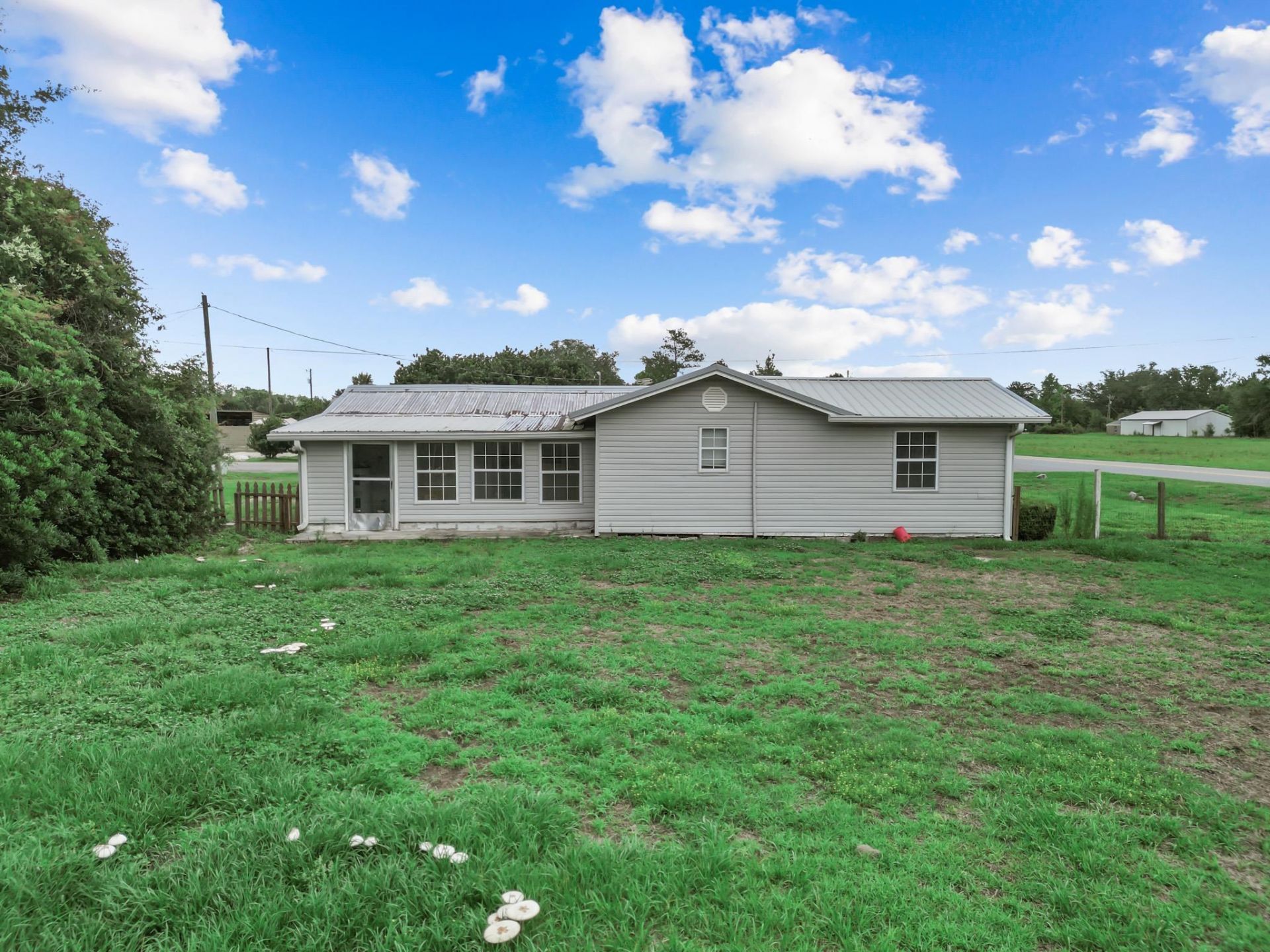 19044 NE Elijah Morris Road, Blountstown, FL 32424 Photo