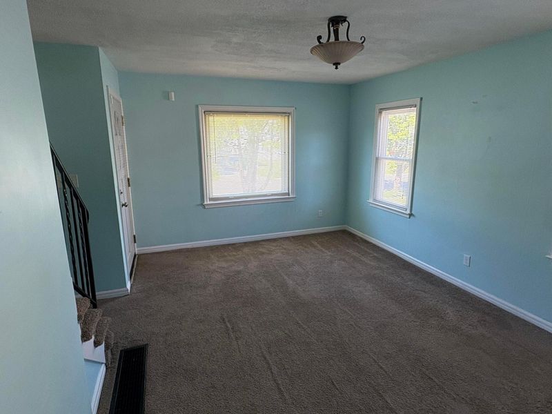 2327 Argyle Drive , Columbus, OH 43219 Photo 12