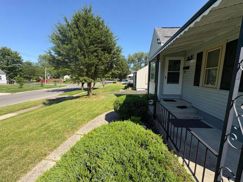 2327 Argyle Drive , Columbus, OH 43219 Photo 4
