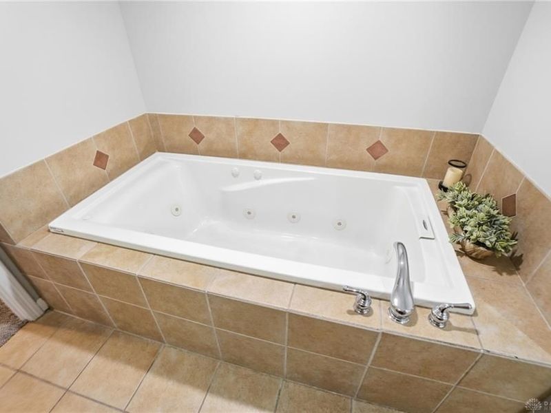 4058 Meadowsweet Drive, Riverside, OH 45424 Photo 49