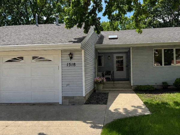 1518 Falcon Drive, Fairmont, MN 56031