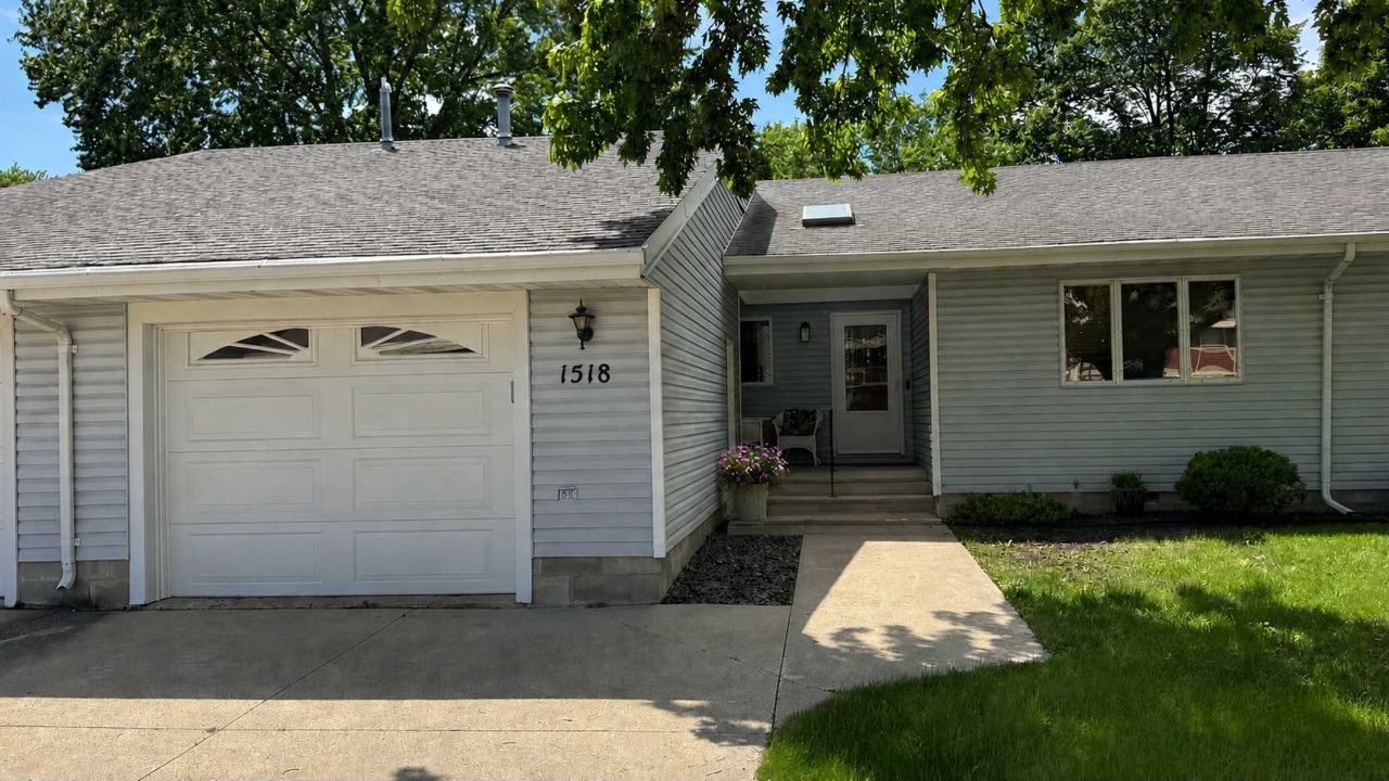 1518 Falcon Drive , Fairmont, MN 56031