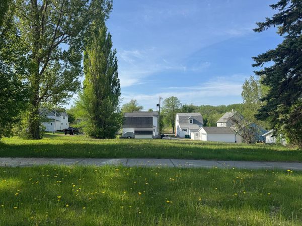 520 Summit Avenue , Crookston, MN 56716