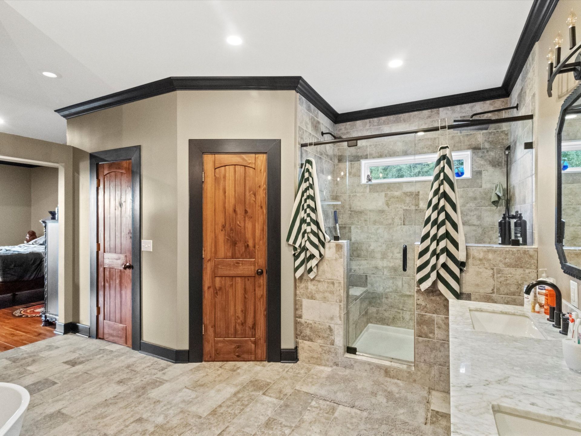 1486 Bridle Path Road Photo 19