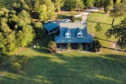 1486 Bridle Path Road photo 4