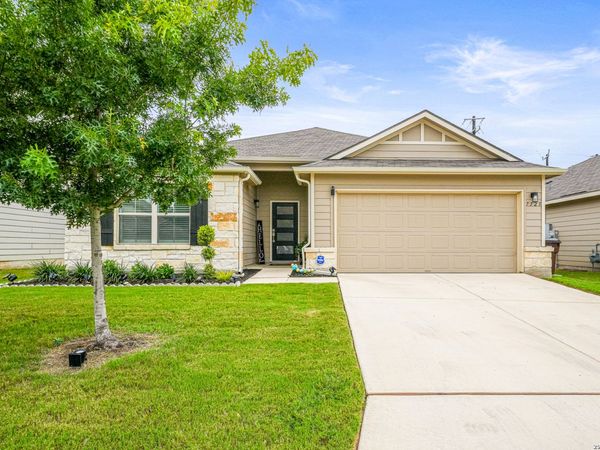 7123 Pioneer Rock, San Antonio, TX 78253