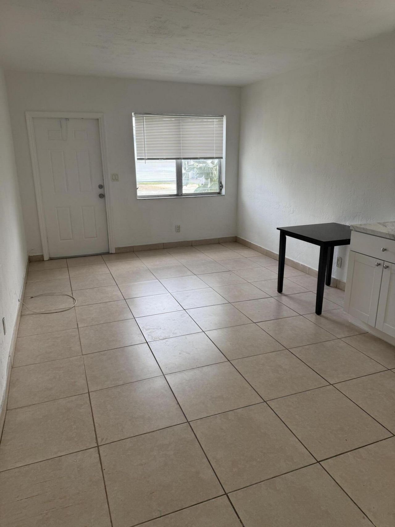 318 NE 6th Street, Hallandale Beach, FL 33009 Photo