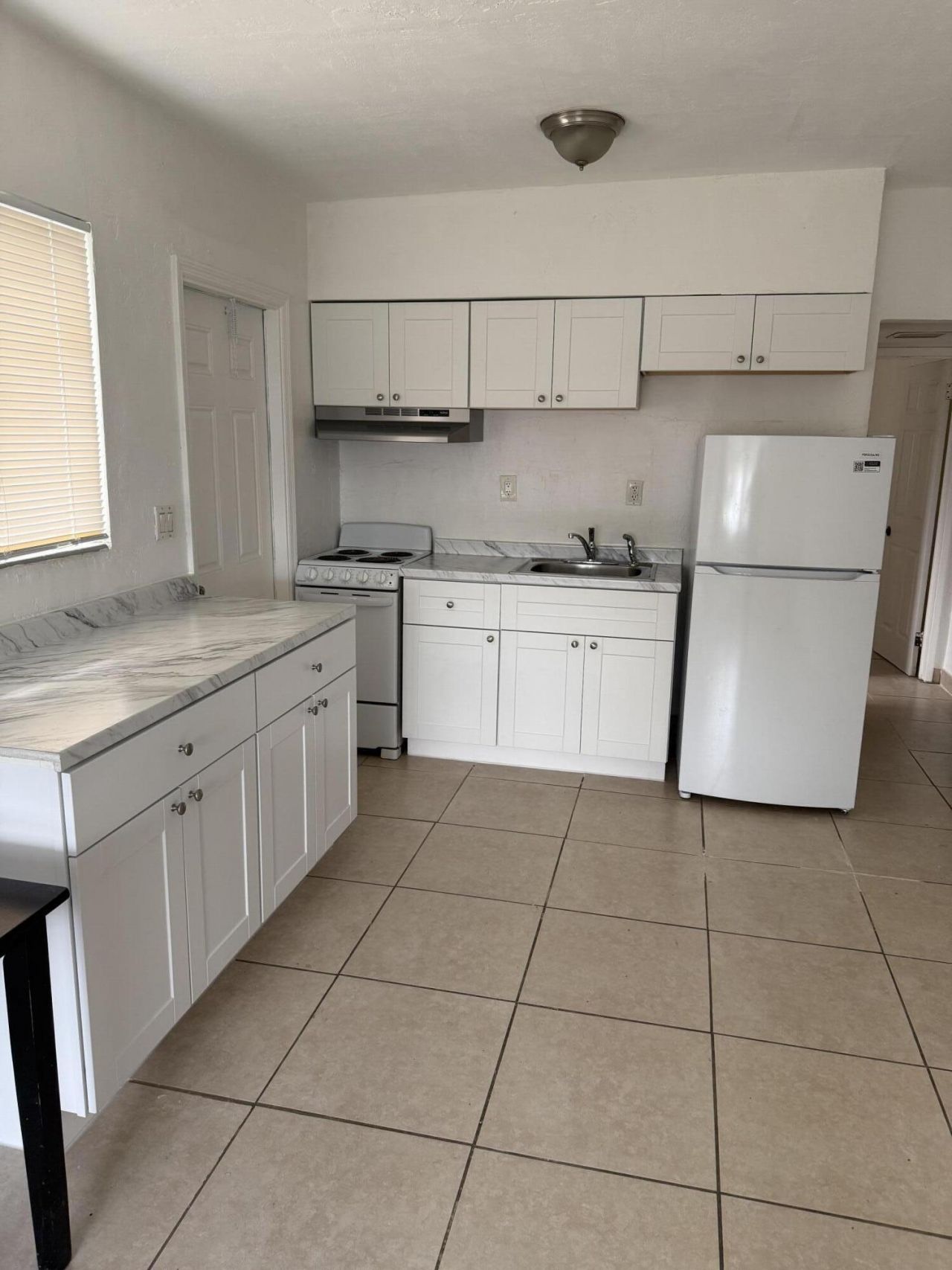 318 NE 6th Street, Hallandale Beach, FL 33009 Photo