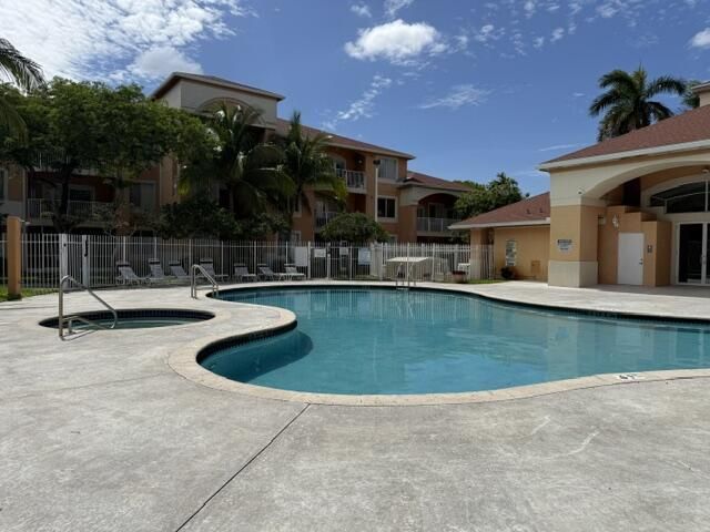 6900 SW 39th Street, Unit 308j, Davie, FL 33314 Photo