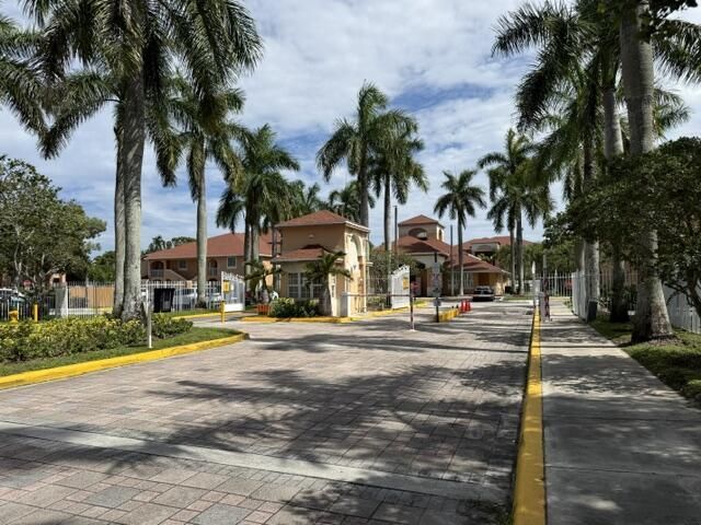 6900 SW 39th Street, Unit 308j, Davie, FL 33314 Photo