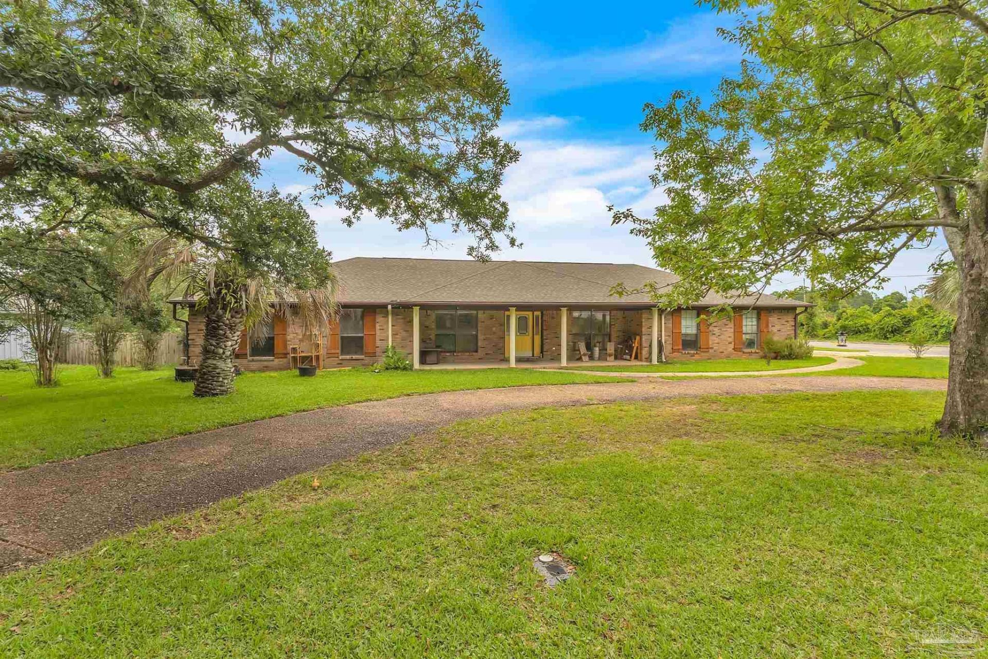 5700 Avenida Marina, Pensacola, FL 32504 Main Photo