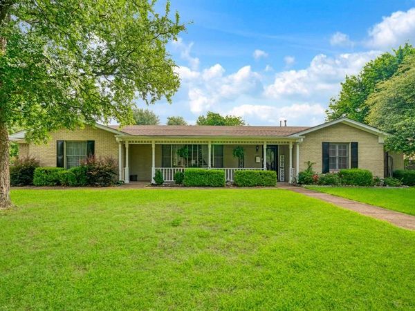 3175 Laurel Lane , Paris, TX 75460