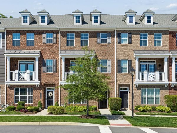 4951 Settlers Market Boulevard , Williamsburg, VA 23188