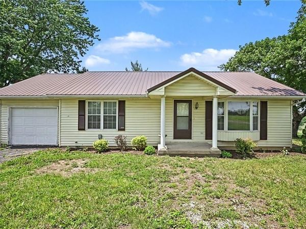 3975 SW State Route N Highway, Stewartsville, MO 64490